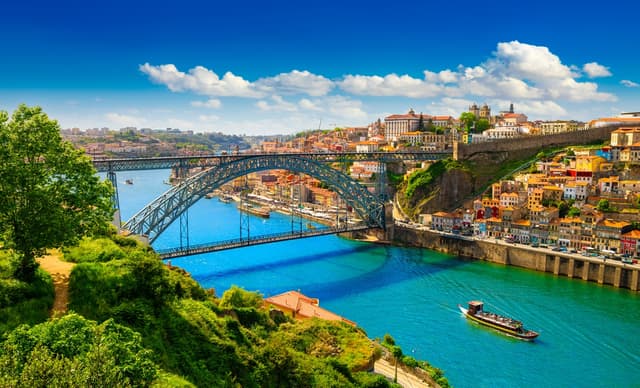 Xu hướng đầu tư định cư toàn cầu: 5 điểm đến Golden Visa nổi bật năm 2025